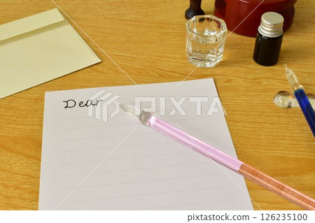 Letter and glass pen Letter and glass pen 126235100