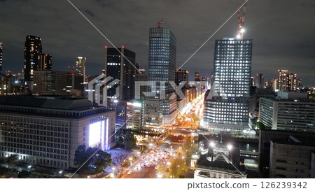 大阪站附近的夜景 126239342