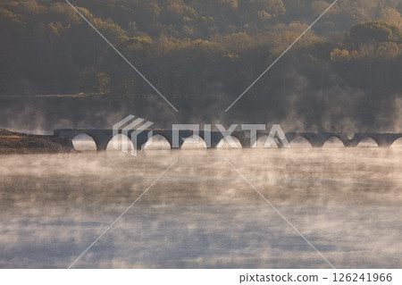 秋季Taushubetsu河大橋 126241966
