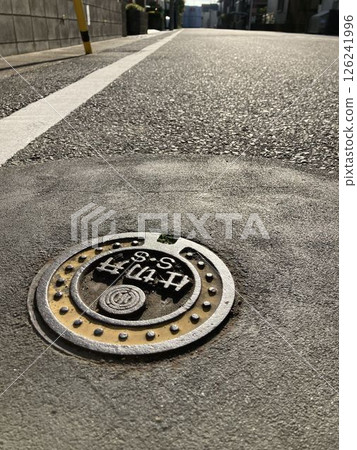 Gate valve cover (Tokyo Metropolitan Government Bureau of Waterworks) 126241996