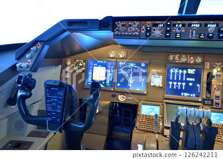 Flight simulator Boeing 747-400 cockpit 126242211