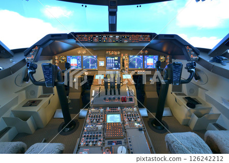 飛行模擬器波音 747-400 駕駛艙 126242212