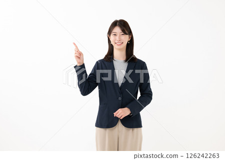 Women who guide Women who guide 126242263