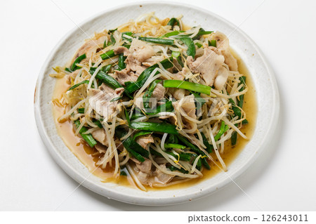 韭菜豆芽炒肉 韭菜豆芽炒肉 126243011