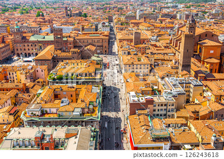 The main street called Via Rizzoli in the old part of the city center of Bologna, Italy 126243618