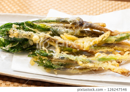 美味的野蒜天婦羅 美味的野蒜天婦羅 126247546