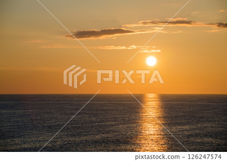 [Sunrise from the Sunflower bound for Sapporo Oarai] 126247574