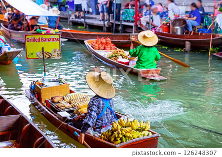 Traditional floating market in Damnoen Saduak near Bangkok, Thailand. Famous floating market in Thailand. 126248307