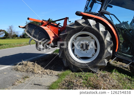 Agricultural machinery tractor Agricultural machinery tractor 126254838