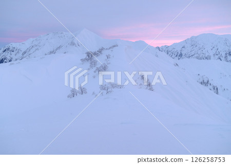 冬天山看法 冬天山看法 126258753