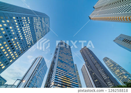 「東京」新宿的建築與夜景 126258818