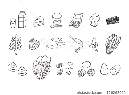 Hand-drawn illustration set of foods containing minerals (monochrome) 126262011
