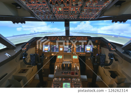 飛行模擬器波音747-400駕駛艙飛行甲板訓練 飛行模擬器波音747-400駕駛艙飛行甲板訓練 126262314