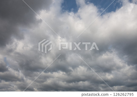 [自然與景觀素材] 雲朵，陰天，雨雲 126262795