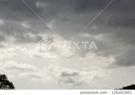 [Nature and landscape materials] Clouds, cloudy sky, rain clouds 126262801