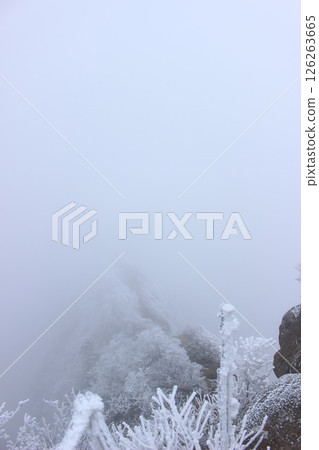 《冬天的石鎚》 雪山 石鎚山 126263665