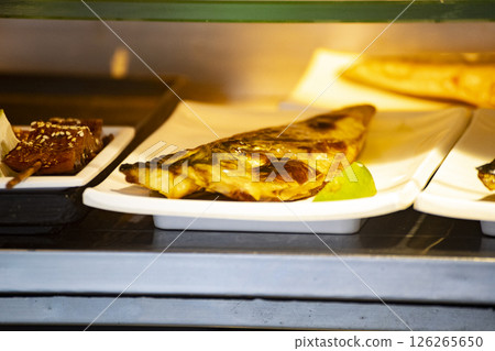 誘人的木炭，街頭魚 126265650