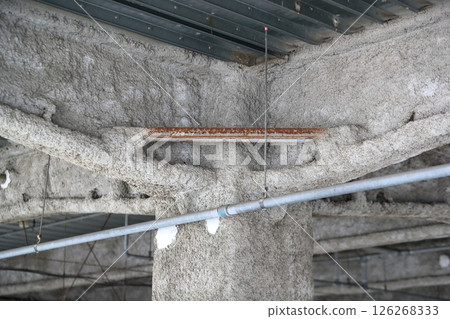 Image of steel frame fireproof coating 126268333