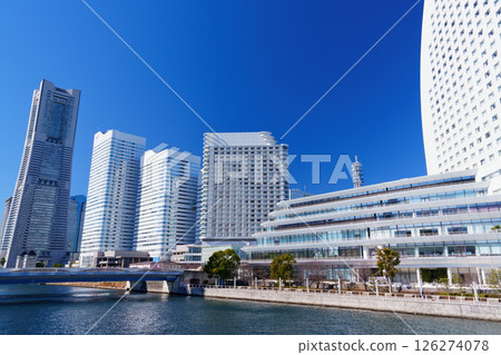 Yokohama Minato Mirai Canal Landscape 126274078
