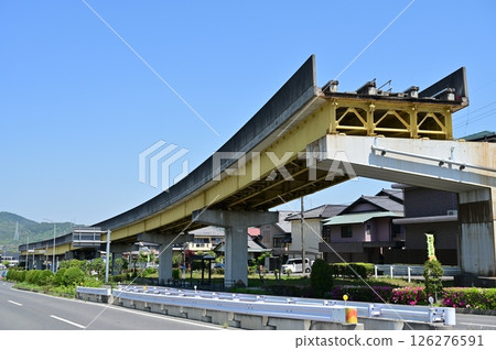 Rails undergoing removal work - Peach Liner (Tokadai New Transit Tokadai Line) 126276591