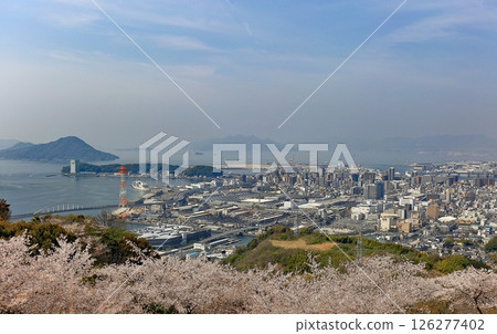在廣島市 在廣島市 126277402