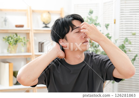 Young man headache Young man headache 126281863
