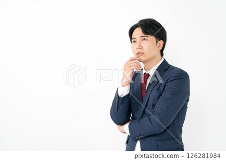商人受苦 126281984