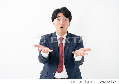 商人積極 126282137
