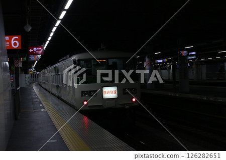 The last operating train of the 185 series Moonlight Nagara 126282651