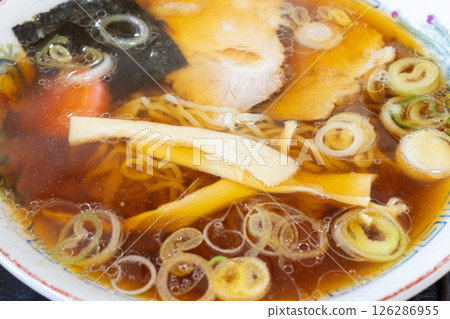 美味的醬油拉麵 美味的醬油拉麵 126286955