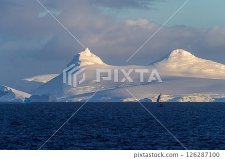 Antarctic landscape in the Gerlache Strait Antarctic landscape in the Gerlache Strait 126287100