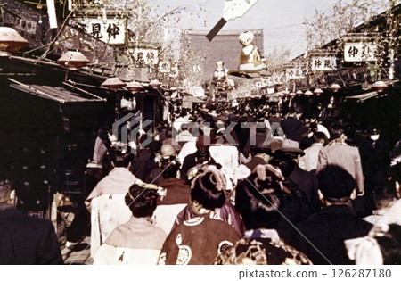 Old photo from 1956, New Year's scene at Nakamise Shopping Street in Asakusa, Tokyo Old photo from 1956, New Year's scene at Nakamise Shopping Street in Asakusa, Tokyo 126287180