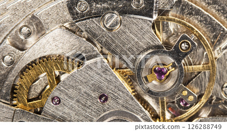 clockwork old mechanical watch, high resolution and detail clockwork old mechanical watch, high resolution and detail 126288749