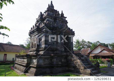 Indonesia World Heritage Borobudur Temple Ruins Pawon Temple 126289631