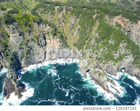 Aerial photography of Iwate Prefecture: Drone captures cliffs of Kitayamazaki, Iwate Prefecture, Tanohata Village 126297191