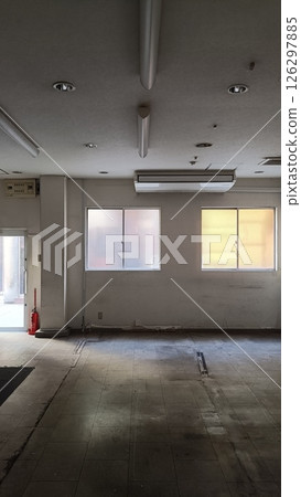 Skeleton property 1st floor store 126297885