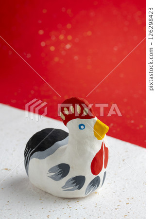 [New Year's card material] Japanese paper rooster doll 126298423