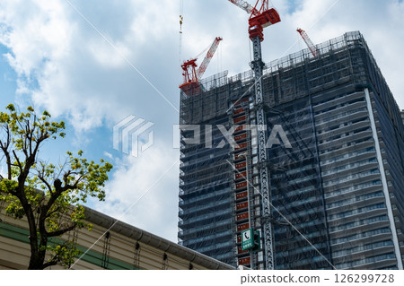 東京鐵塔起重機和首都高速在建中 2025.04 d-1 126299728