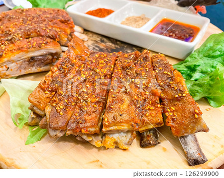Chinese Silk Road Cuisine: Spiced Grilled Lamb Spare Ribs (烤柳包) Chinese Silk Road Cuisine: Spiced Grilled Lamb Spare Ribs (烤柳包) 126299900