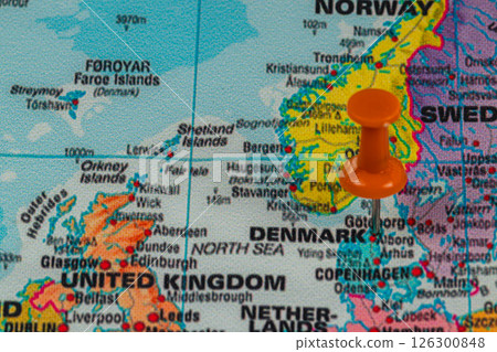 Map highlighting Denmark with an orange pushpin near Sweden 126300848