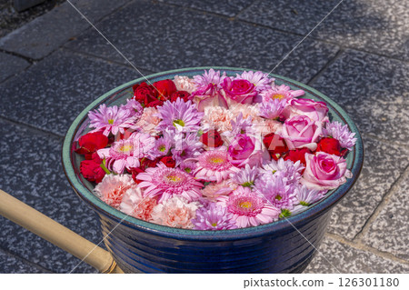 大年佛寺:花淨水器(大阪市平野區) 大年佛寺:花淨水器(大阪市平野區) 126301180