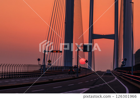 女神橋日落 126301966