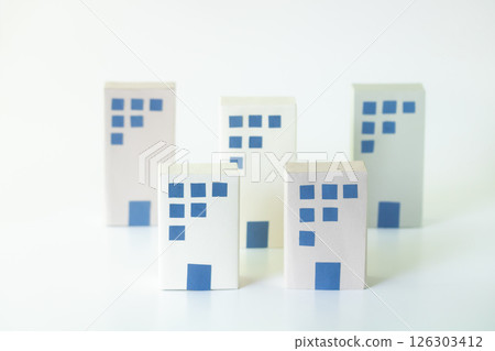 房地產、建築和高層公寓大樓 126303412