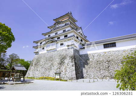 Beautiful Karatsu Castle (Karatsu City, Saga Prefecture) 126306281