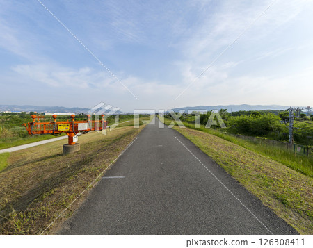 Aircraft approach lights at Itami Airport installed on the Inagawa River 126308411