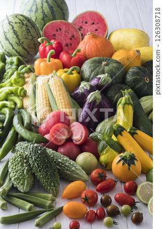 夏季蔬菜 126308718