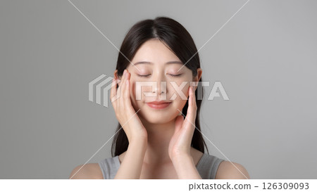 Women's beauty skin care Women's beauty skin care 126309093