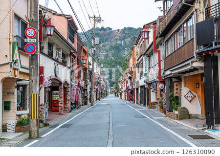 「湯之里通」－兵庫縣豐岡市城崎町城崎溫泉的主要街道 126310090