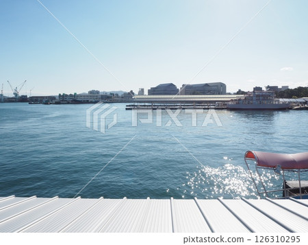 pier floating on the sea 126310295