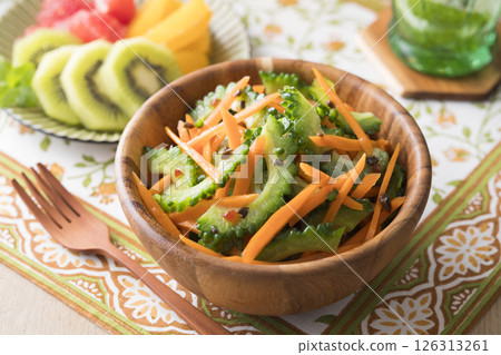 Bitter melon and carrot salad Bitter melon and carrot salad 126313261